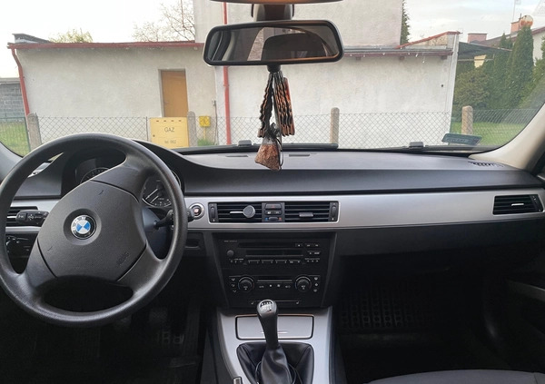 BMW Seria 3 cena 19700 przebieg: 256295, rok produkcji 2006 z Wrocław małe 67